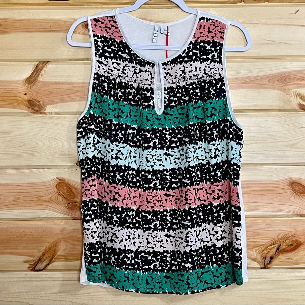 Elle Pleat Neck Tank Top with Front Keyhole Size Large New